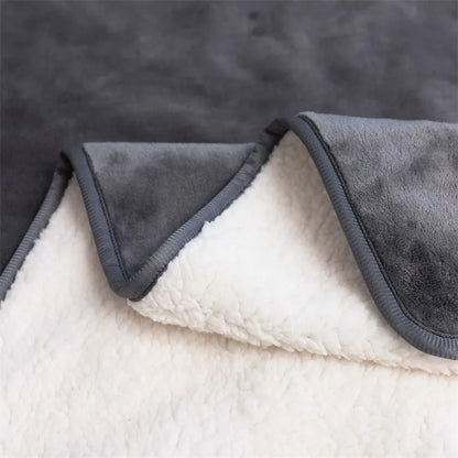 Waterproof Pet Blankets for Beds Soft Sherpa Fleece Dog Cat Blanket Double Side Flannel Warm Sofa Throw Blanket Pet Sleeping Mat
